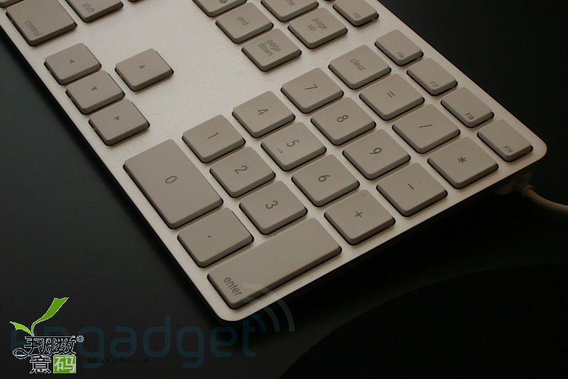 new-imac-keyboard-11.jpg